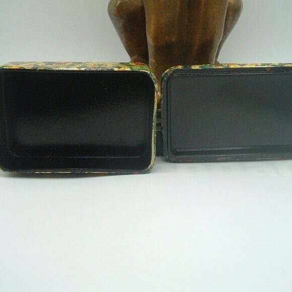 Italian Florentine lacquer trinket box (small for rings or earrings) LOVELY! - Picture 4 of 7